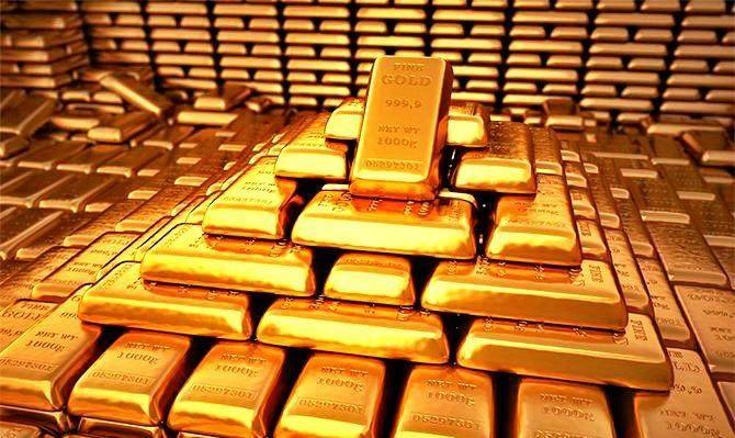 Gold plunges nearly 3%, the biggest drop in two years, institutions are still unanimously bullish.